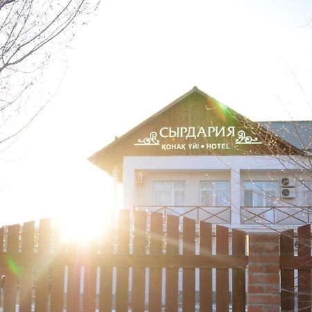 Hotel Sirdaria Kyzylorda Exteriör bild